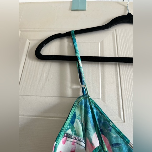 Show Me Your MuMu Tropical Print Beach Rascal Romper - Picture 7 of 14